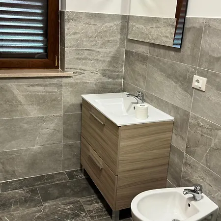 Cerreto 3 Apartment